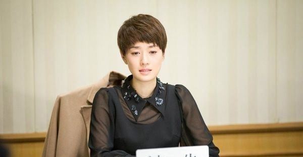 羅子君哭.jpg 羅子君哭.jpg